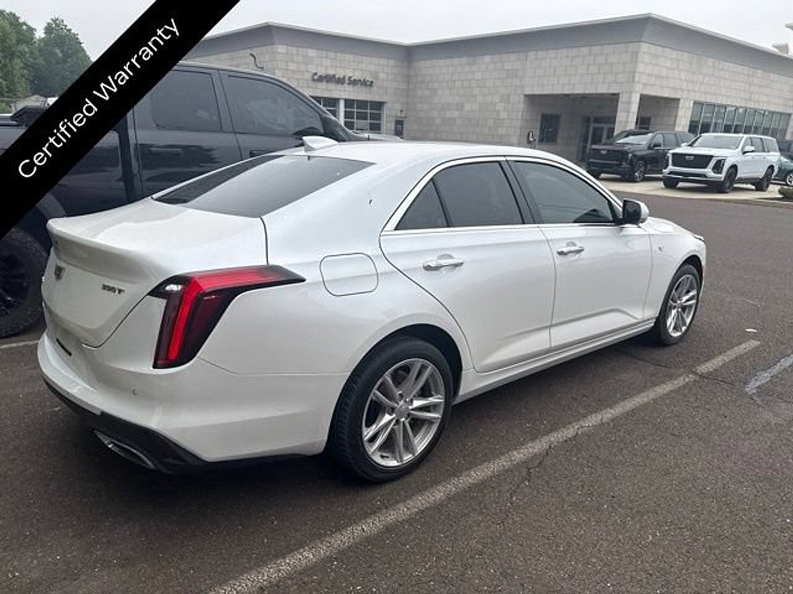 2023 Cadillac CT4 Luxury