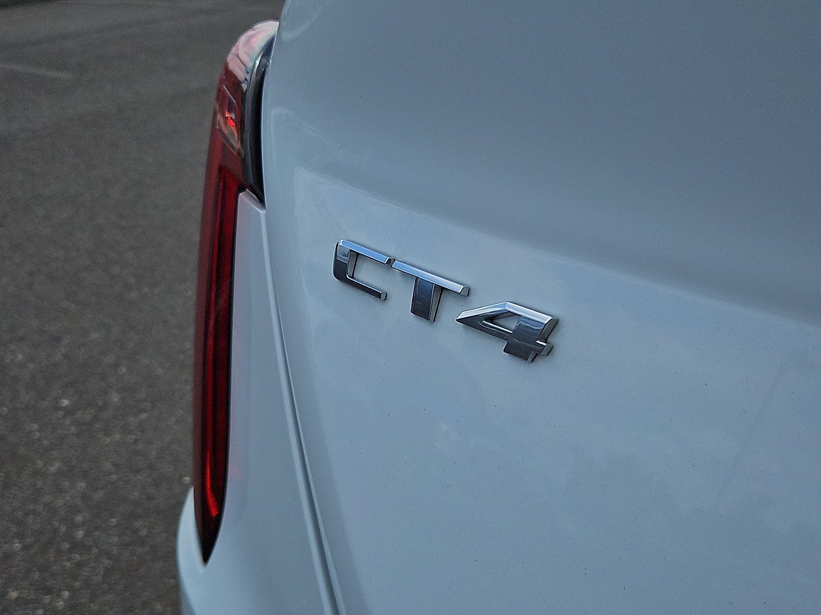 2024 Cadillac CT4 Luxury