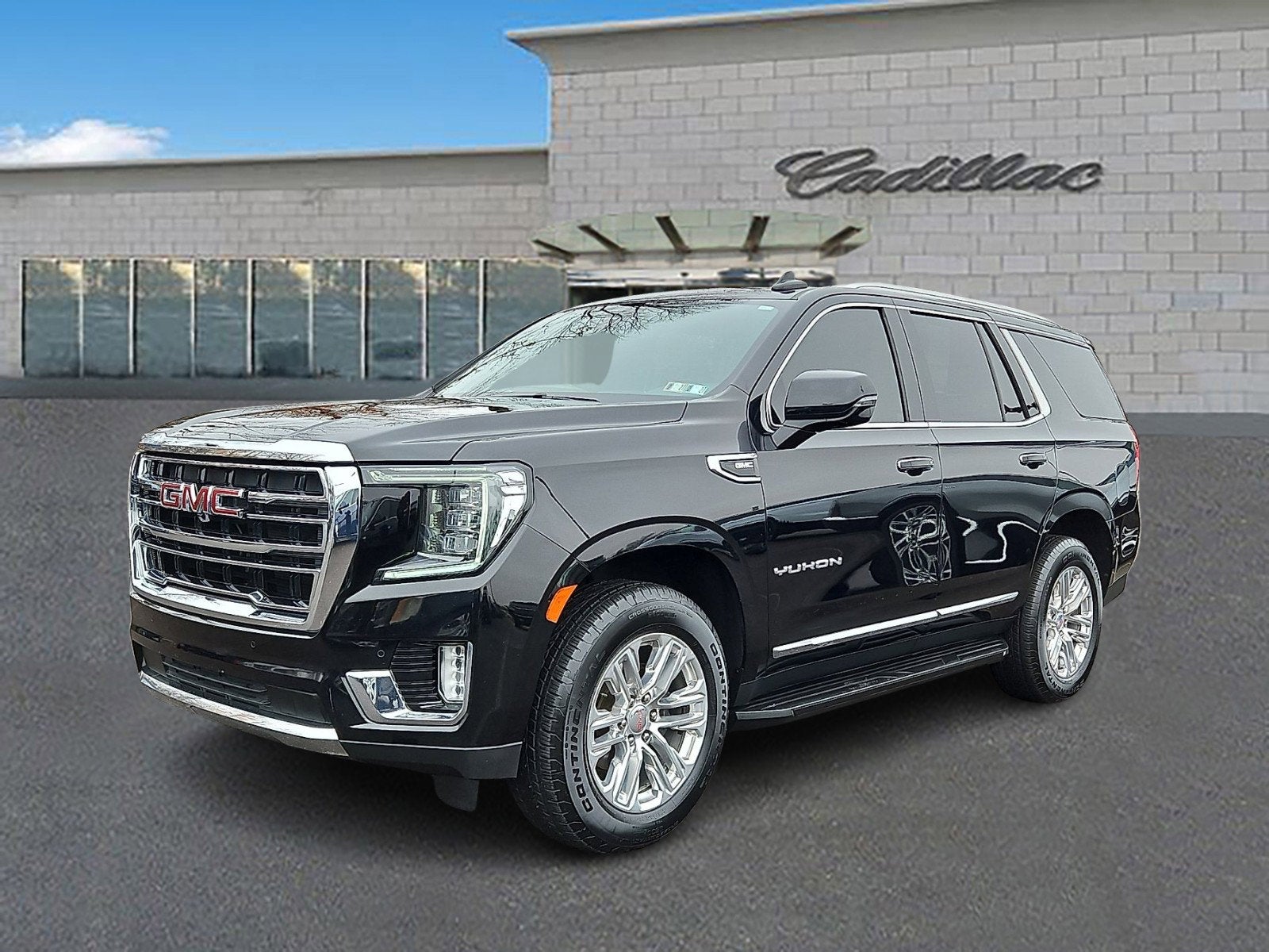 2021 GMC Yukon SLT