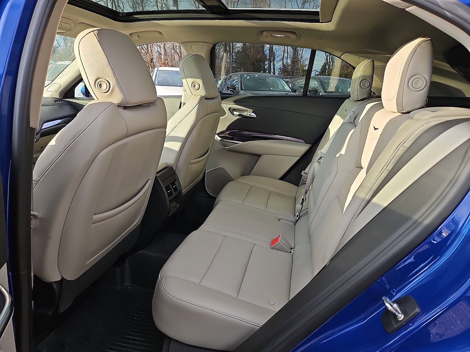 2023 Cadillac XT4 Luxury