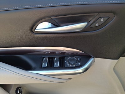 2022 Cadillac XT4 AWD Luxury