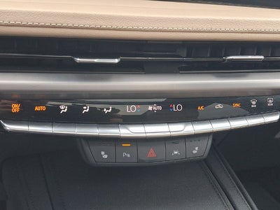 2024 Cadillac XT4 Luxury
