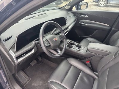 2024 Cadillac XT4 Premium Luxury