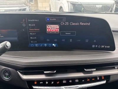 2024 Cadillac XT4 Premium Luxury