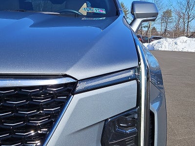 2025 Cadillac XT4 Premium Luxury