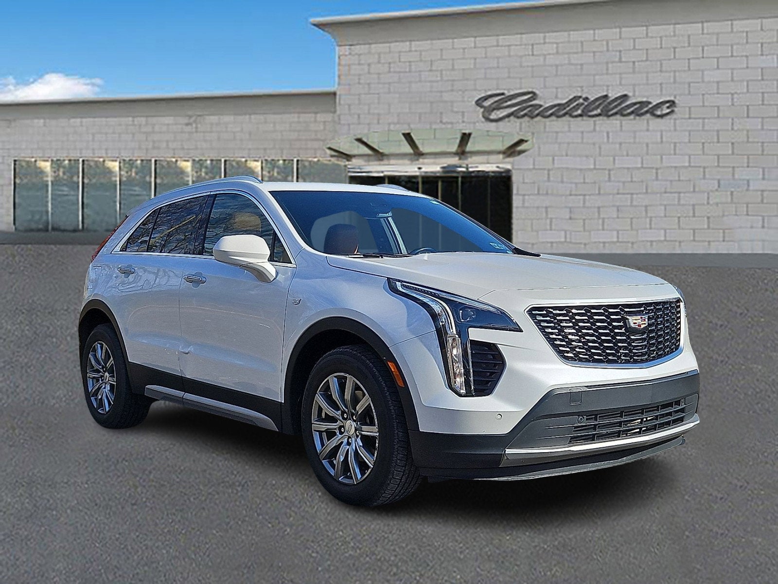 2019 Cadillac XT4 FWD Premium Luxury