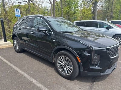 2025 Cadillac XT4 Premium Luxury