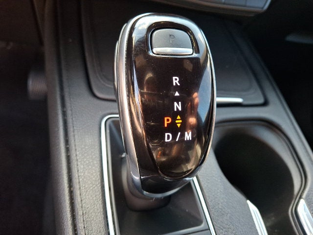 2022 Cadillac XT4 AWD Premium Luxury