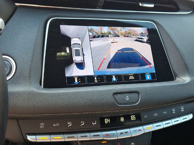 2022 Cadillac XT4 AWD Premium Luxury
