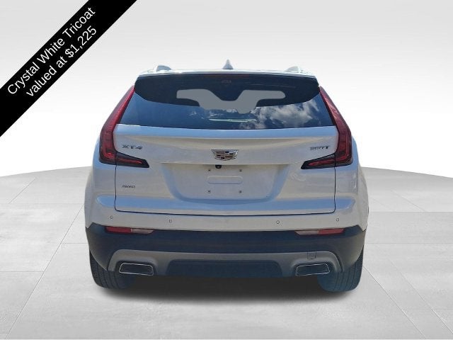 2022 Cadillac XT4 AWD Premium Luxury