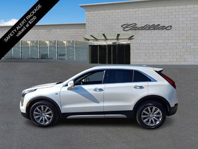 2022 Cadillac XT4 AWD Premium Luxury