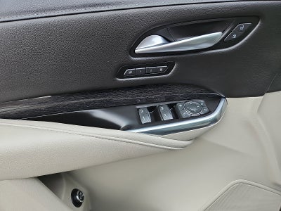 2022 Cadillac XT4 Premium Luxury