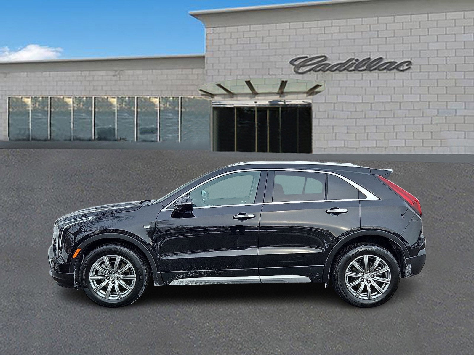 2022 Cadillac XT4 Premium Luxury