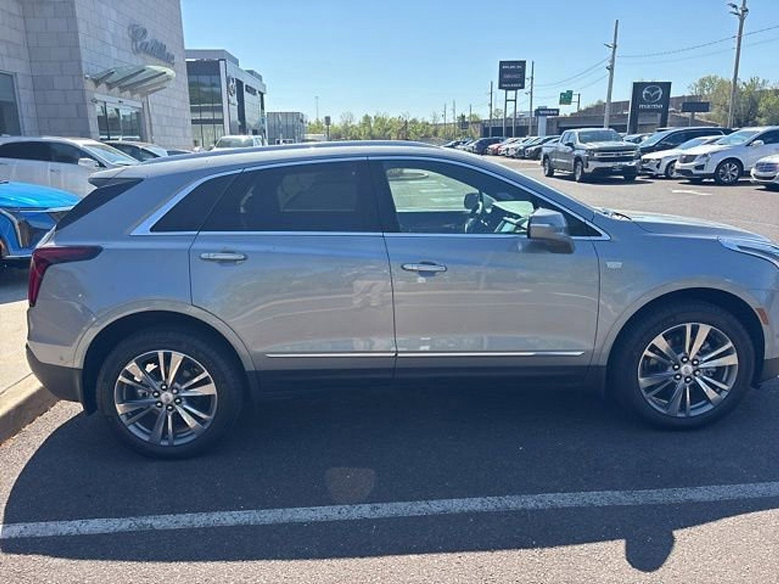 2025 Cadillac XT5 Premium Luxury