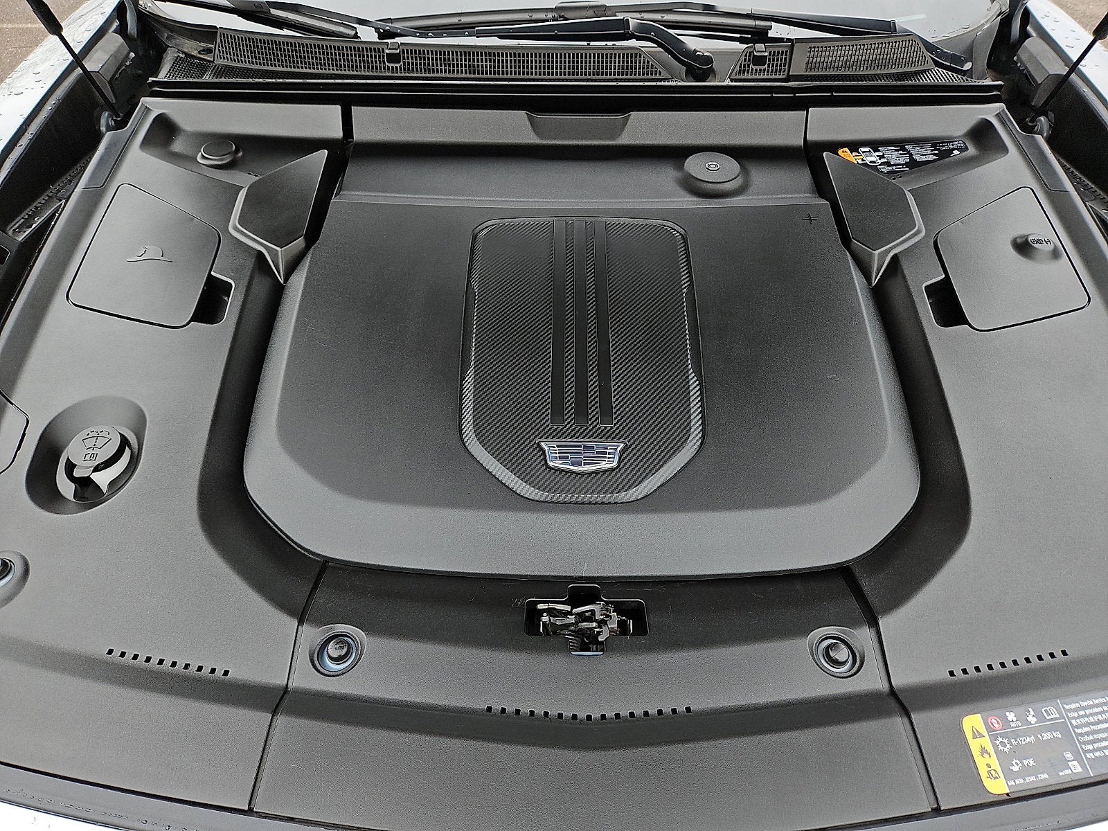 2023 Cadillac LYRIQ Luxury