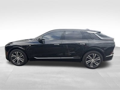 2024 Cadillac LYRIQ Luxury 1