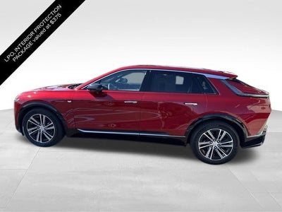 2024 Cadillac LYRIQ Luxury 2