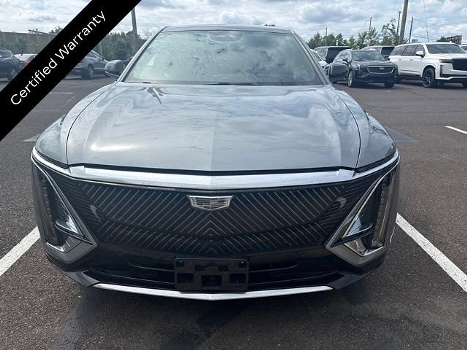 2024 Cadillac LYRIQ Luxury 3