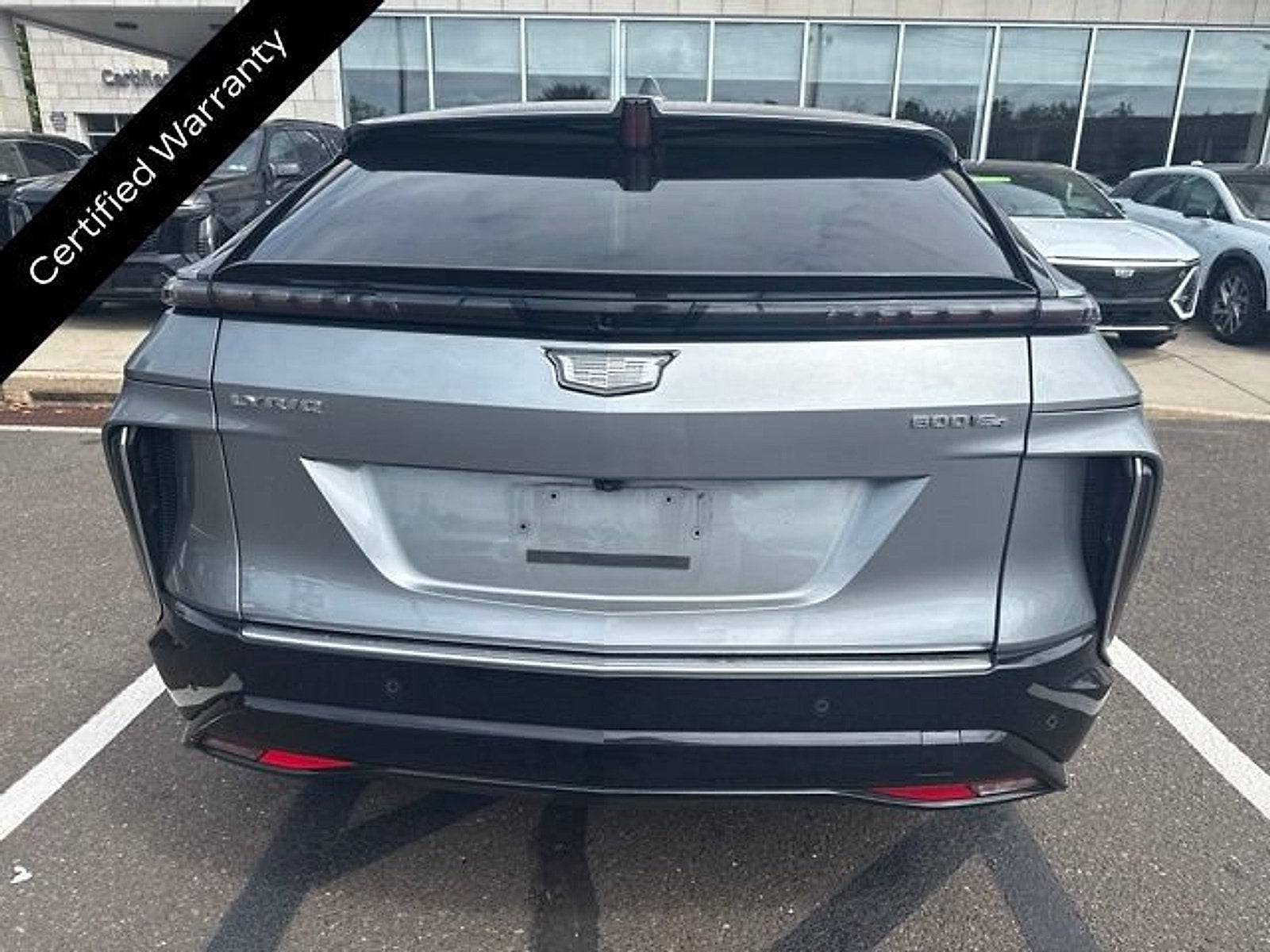 2024 Cadillac LYRIQ Luxury 3