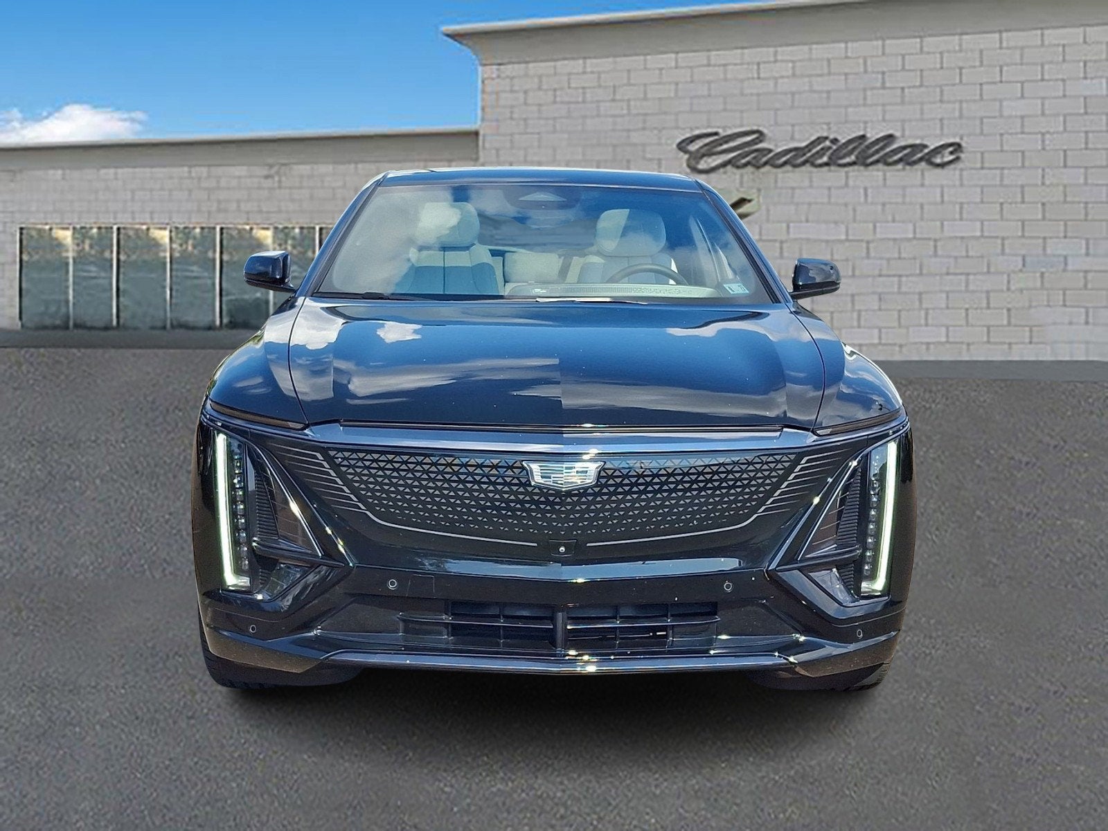 2024 Cadillac LYRIQ Sport 1