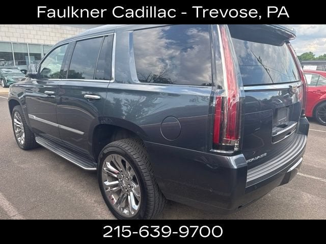 2020 Cadillac Escalade Luxury