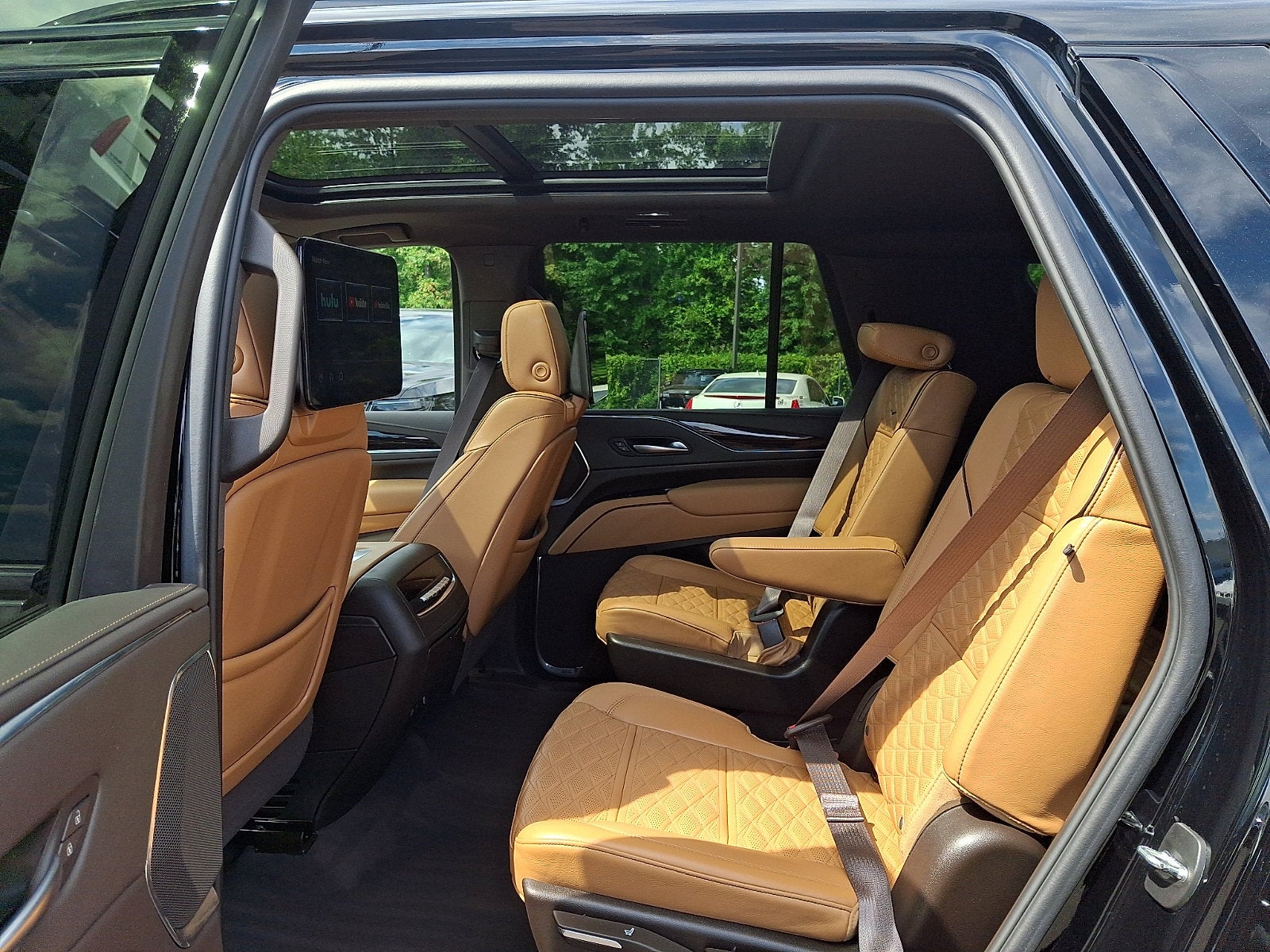 2023 Cadillac Escalade 4WD Sport