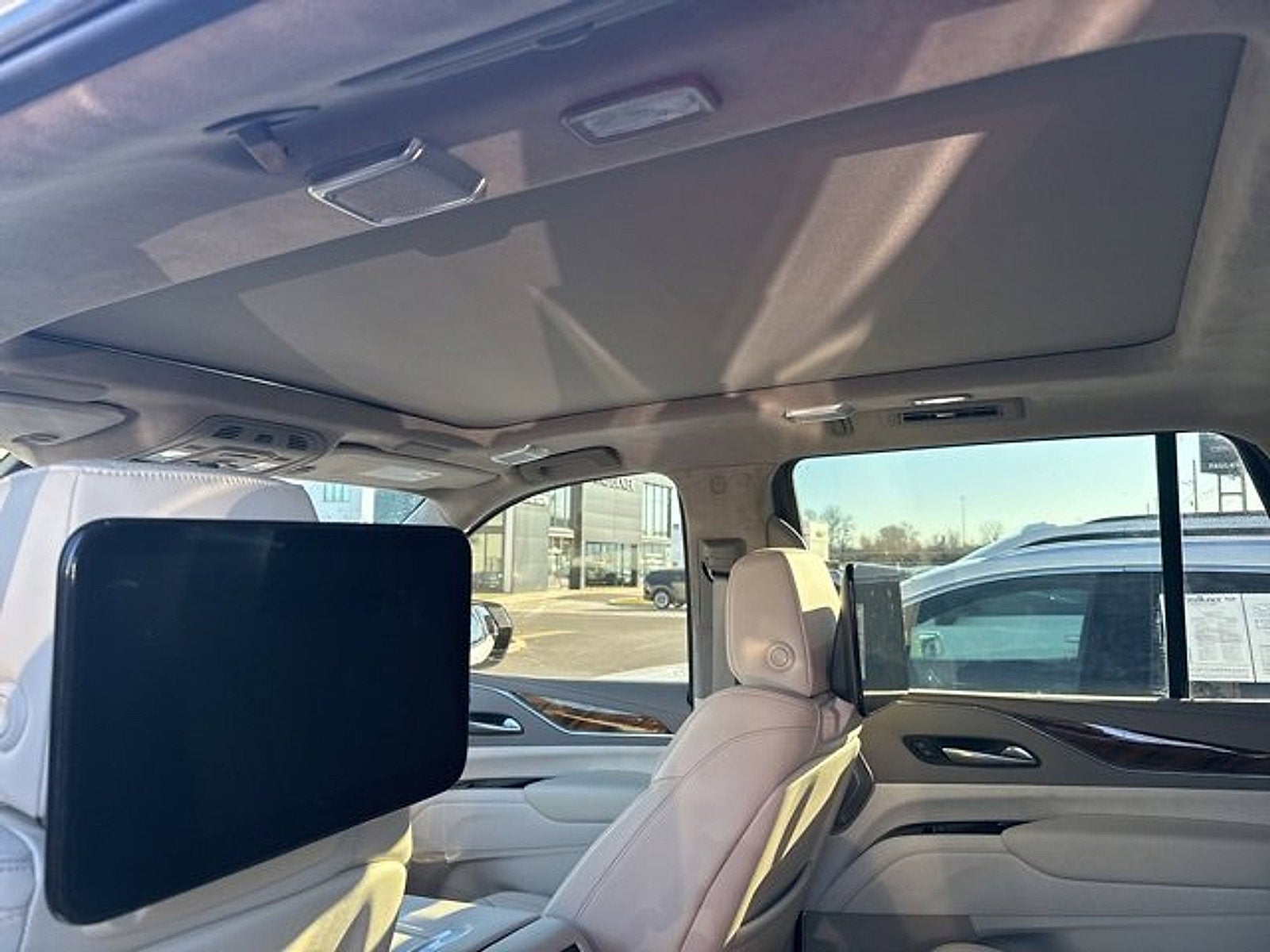 2024 Cadillac Escalade Sport Platinum