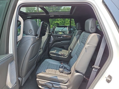 2024 Cadillac Escalade Sport Platinum