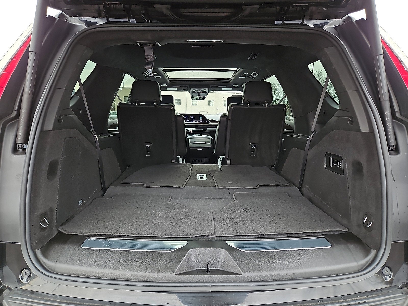 2023 Cadillac Escalade Sport Platinum