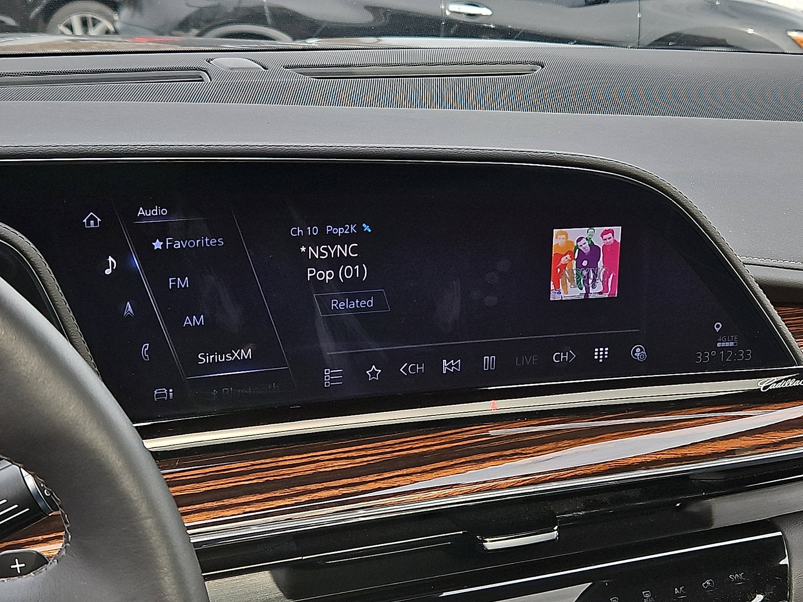 2023 Cadillac Escalade ESV Premium Luxury