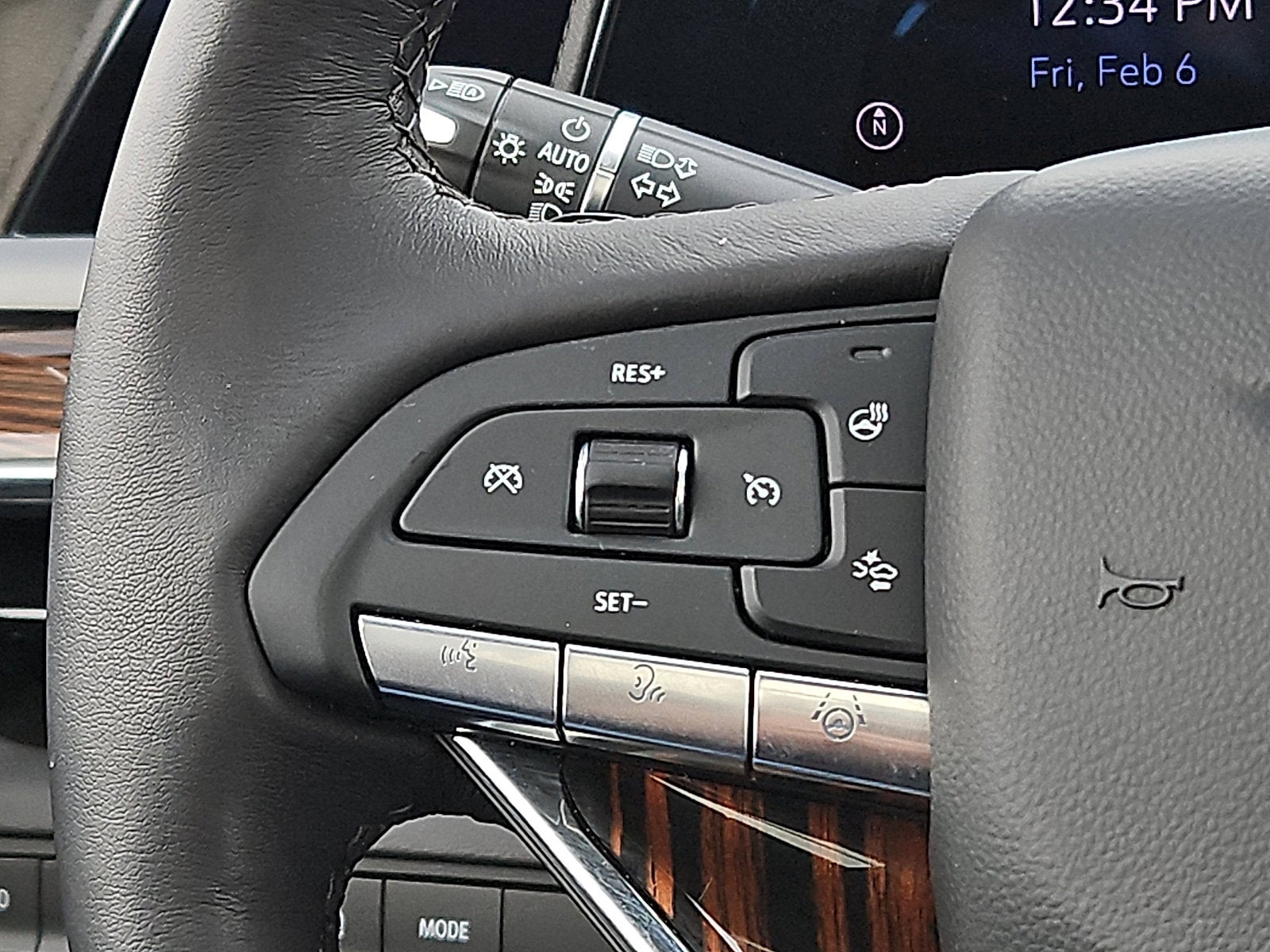 2023 Cadillac Escalade ESV Premium Luxury