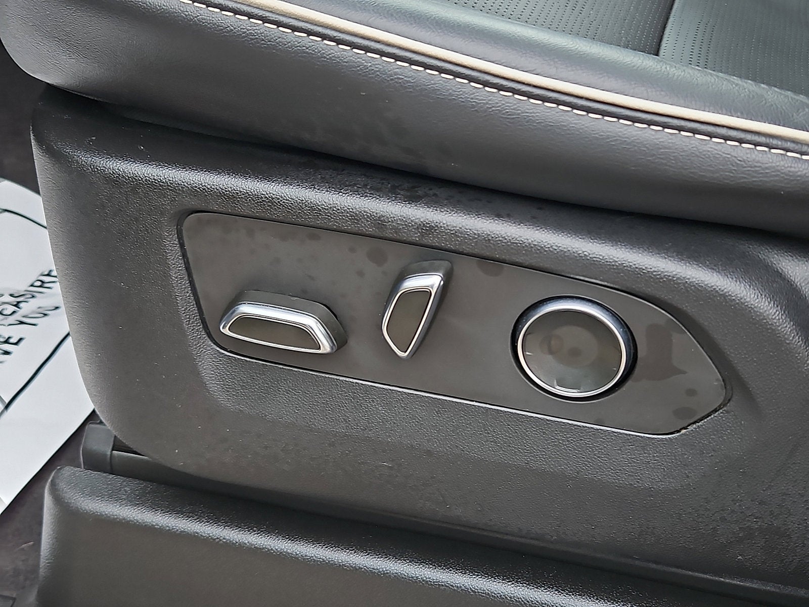 2023 Cadillac Escalade ESV Premium Luxury