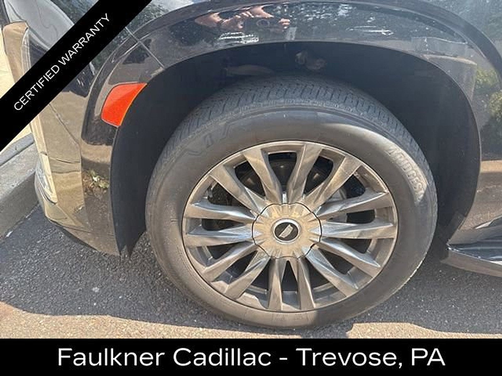 2023 Cadillac Escalade ESV Premium Luxury