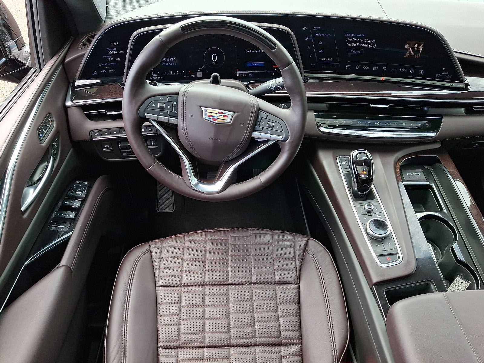 2023 Cadillac Escalade ESV 4WD Sport Platinum