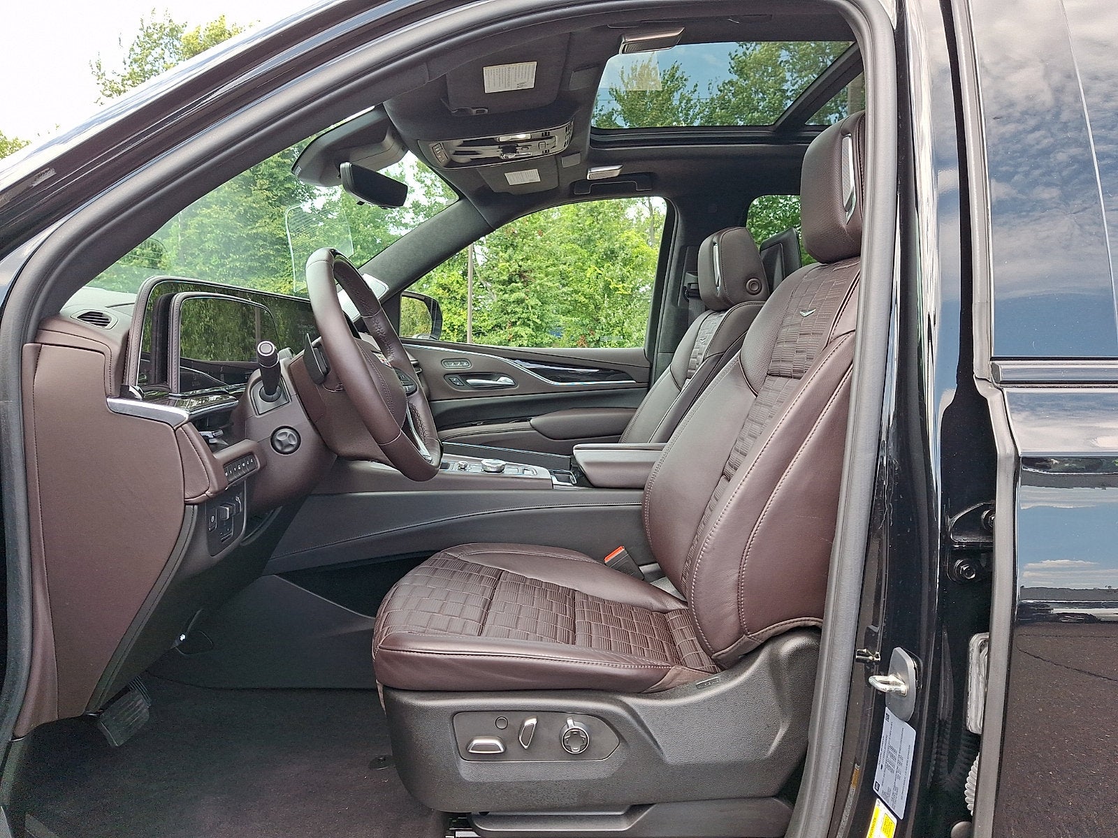 2023 Cadillac Escalade ESV 4WD Sport Platinum