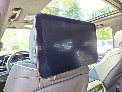 2024 Cadillac Escalade ESV Sport Platinum