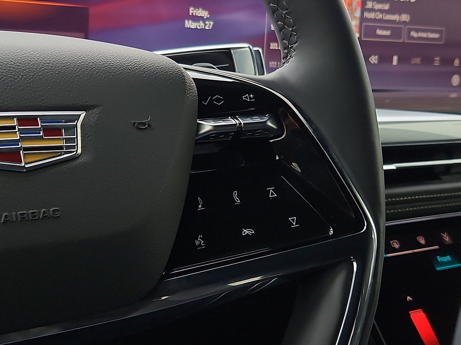 2025 Cadillac Escalade Luxury