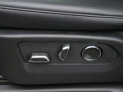 2025 Cadillac Escalade Luxury
