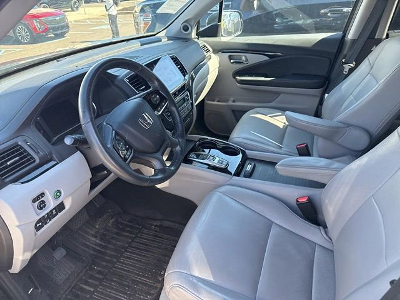 2020 Honda Pilot Touring 8-Passenger