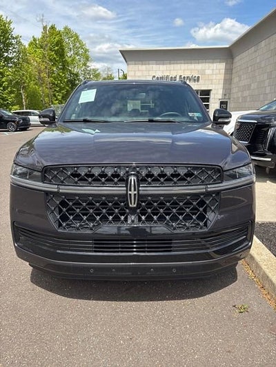 2025 Lincoln Navigator L Reserve