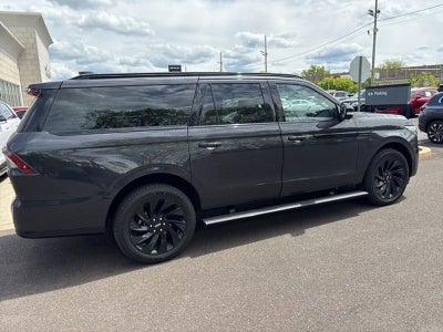 2025 Lincoln Navigator L Reserve