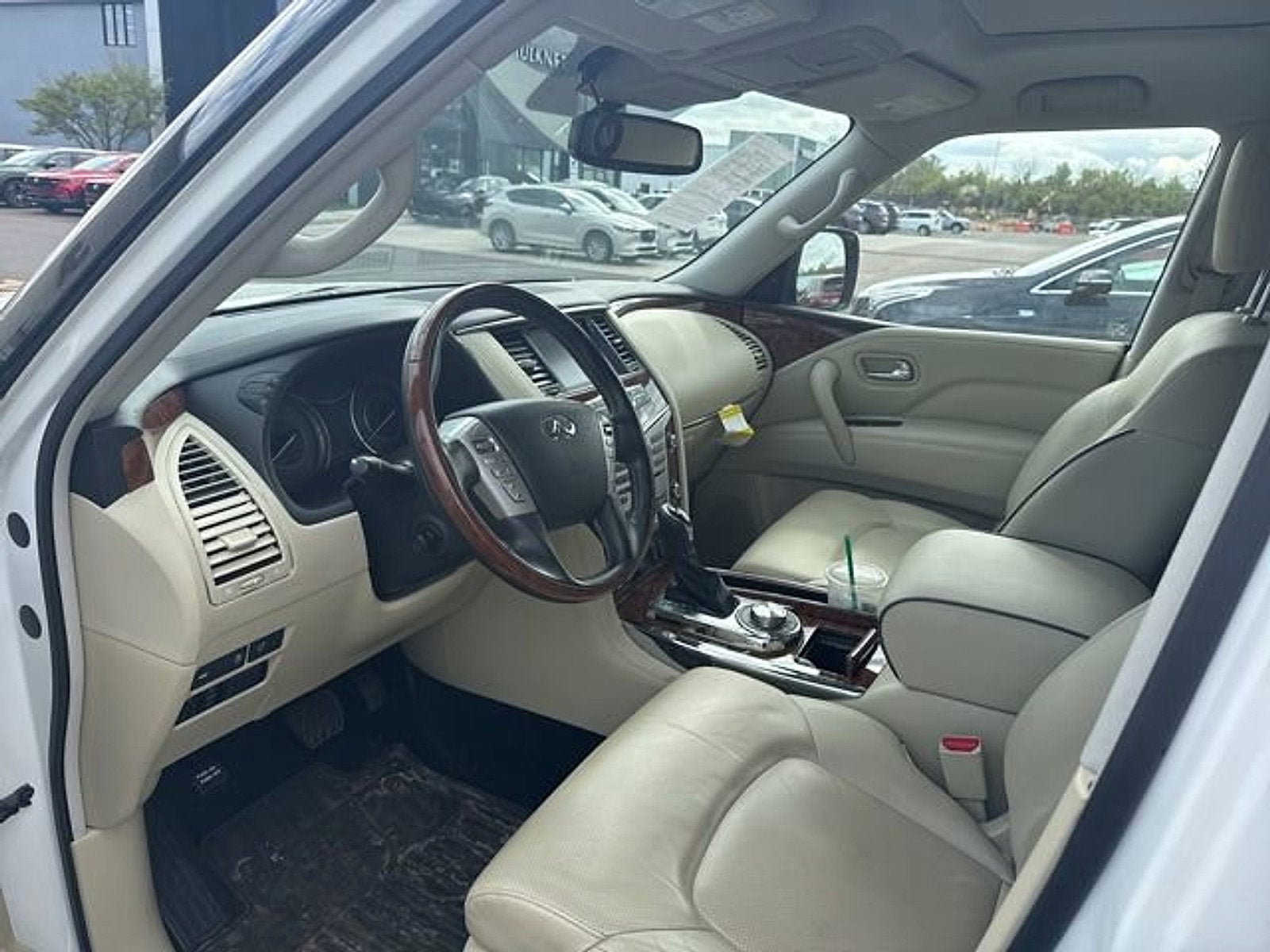 2019 INFINITI QX80 LUXE
