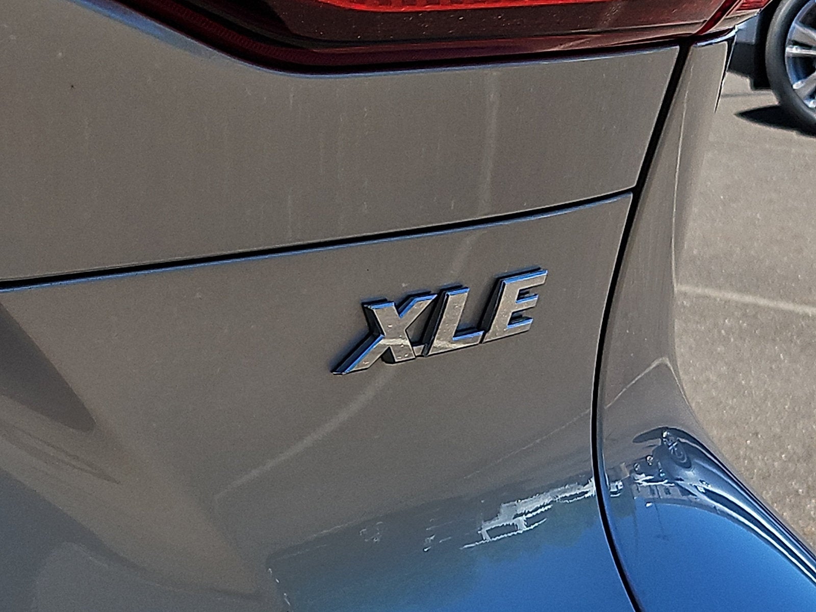 2024 Toyota Venza LE