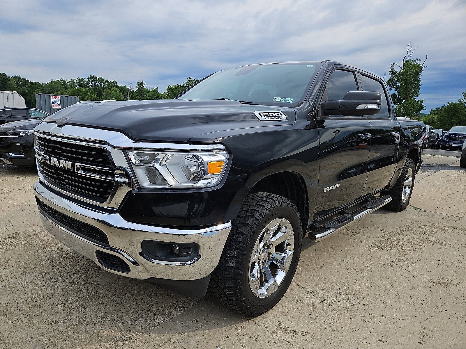 2019 RAM 1500 Big Horn/Lone Star Crew Cab 4x4 5'7" Box