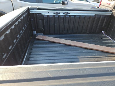 2022 RAM 1500 Laramie Crew Cab 4x4 5'7" Box