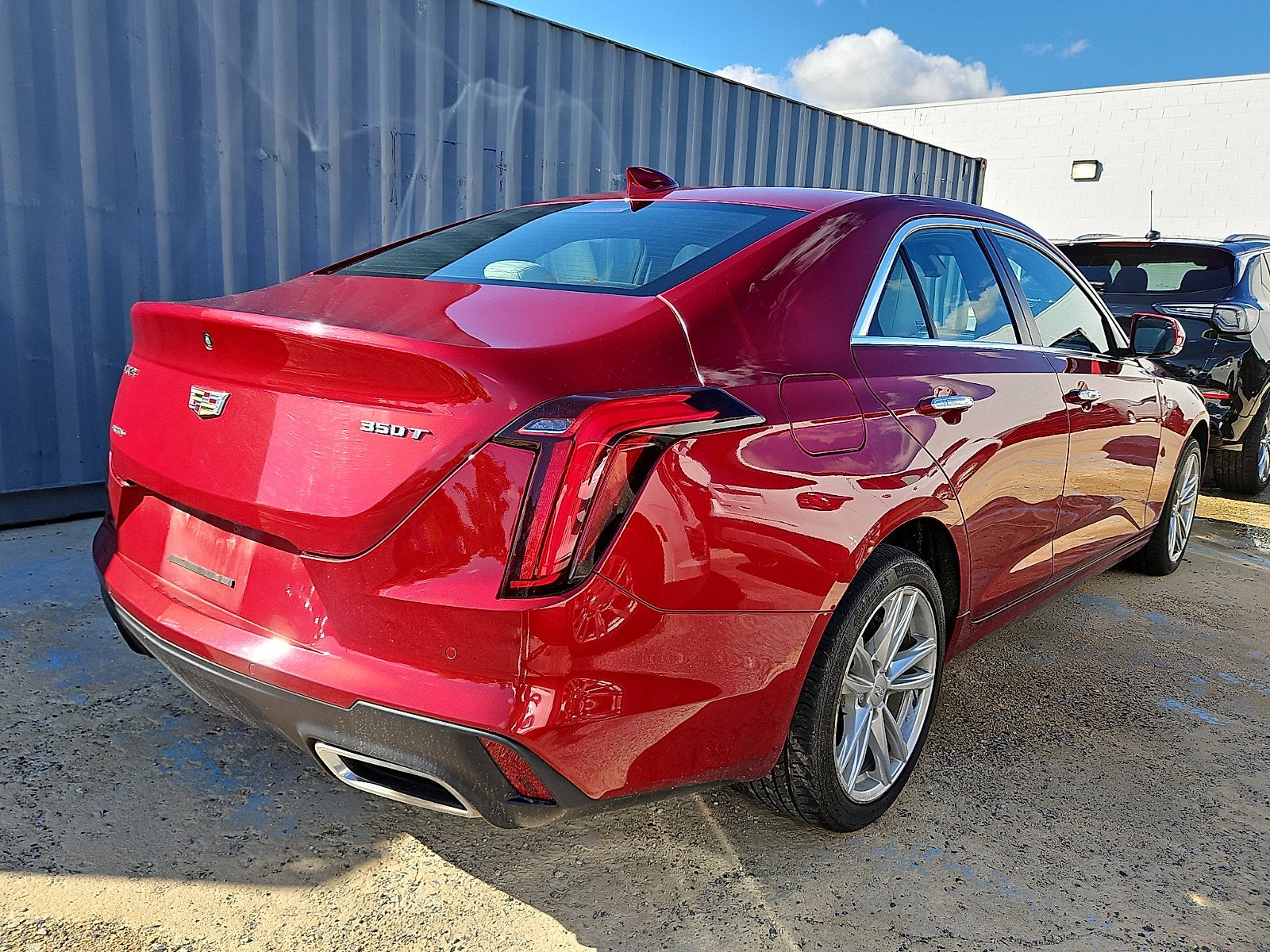 2023 Cadillac CT4 Luxury