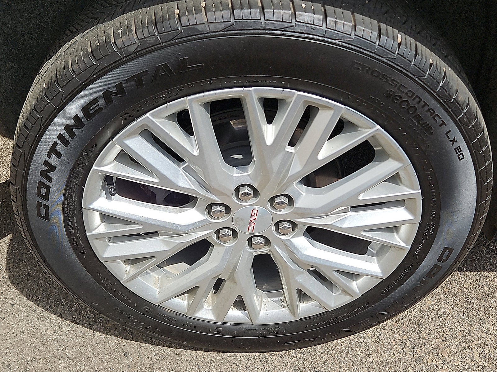 2024 GMC Acadia Elevation