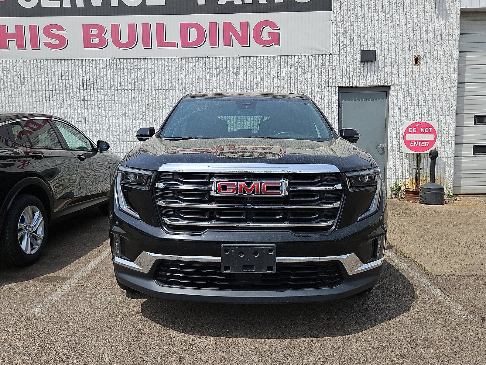 2024 GMC Acadia Elevation