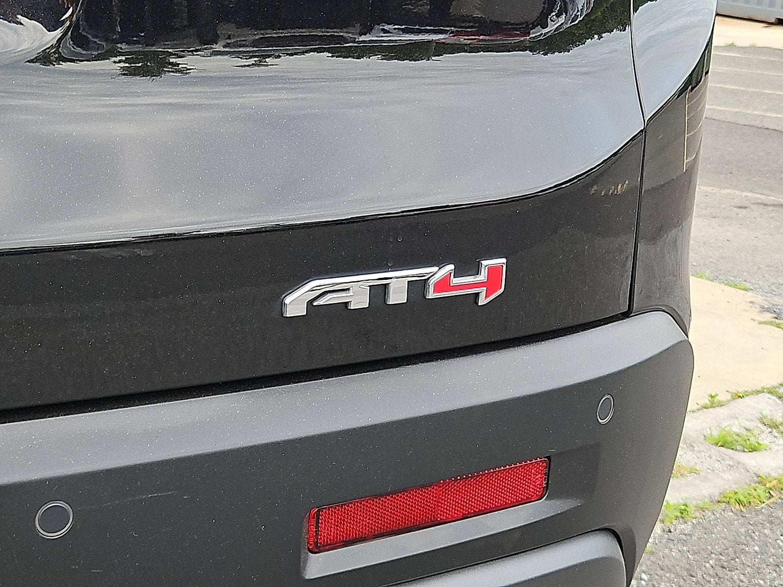 2023 GMC Acadia AT4