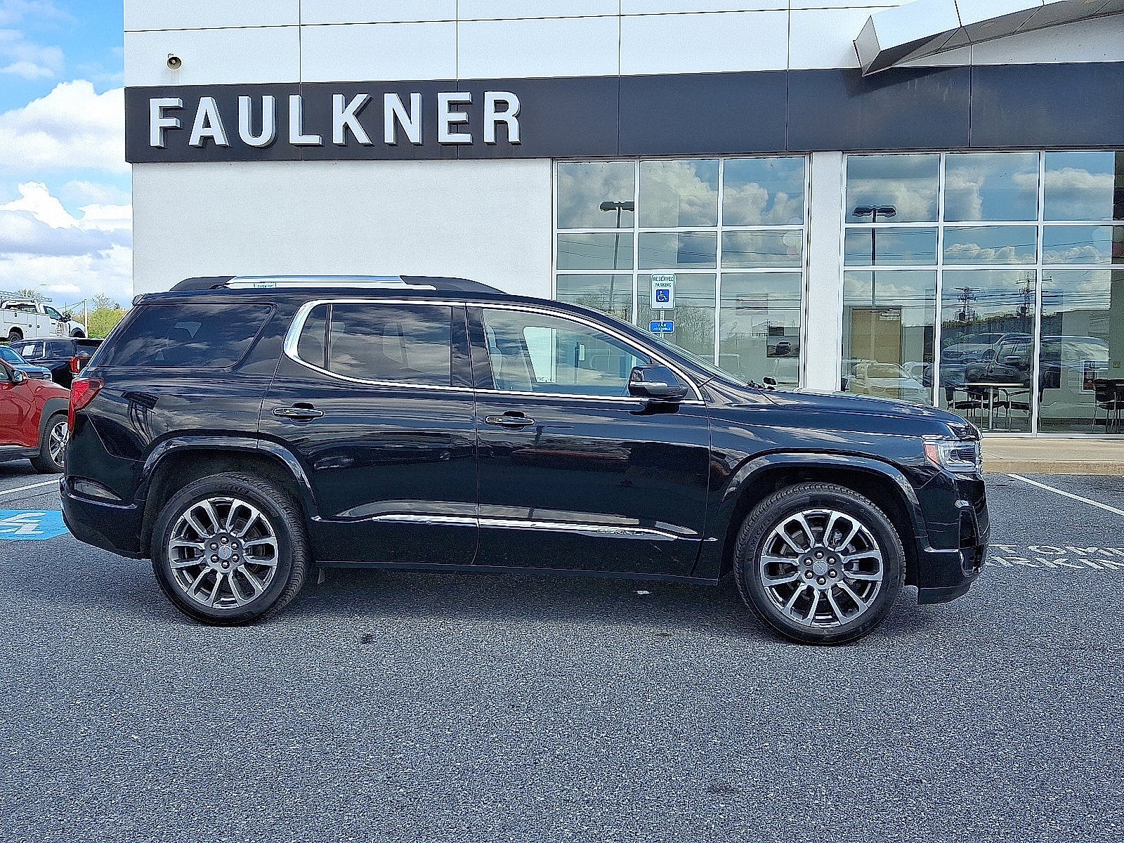 2021 GMC Acadia Denali